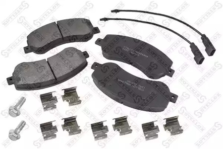 Комплект тормозных колодок дискового тормоза STELLOX 1261 002-SX